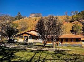 Sitio Hospedaria Paiol，位于圣本图-杜萨普卡伊的酒店