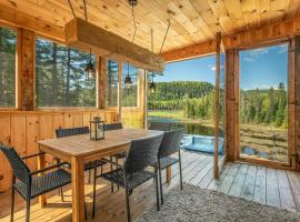 Les Bois&eacute;s de la rivi&egrave;re noire，位于Sainte-Em&eacute;lie的豪华帐篷营地