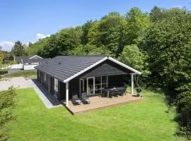 3 Bedroom Gorgeous Home In Tranekær