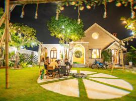 Nhà Vườn Thuyền Trưởng - The Captain's Garden House，位于洞海的酒店