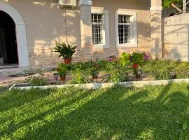 Garden Villa Guni