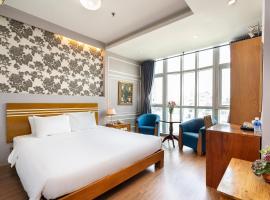 Lucky Star Hotel 266 De Tham，位于胡志明市Pham Ngu Lao的酒店