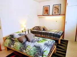 4 Zimmer geräumige und ruhig gelegene Ferien- und Monteurwohnung nur für Sie allein AUjvari Vermietungen