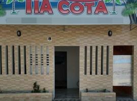Pousada Tia Cota，位于巴雷里尼亚斯的胶囊旅馆