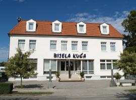 Hotel Bijela kuća，位于科普里夫尼察的酒店