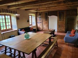 Gite du Limousin，位于Saint-Arçons-dʼAllier的酒店