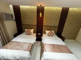 HOTEL SHATH Al BAHAR，位于Ḑubā的酒店