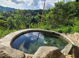 Colibamboo the Loft habitación privada con jaccuzi，位于帕乔的酒店