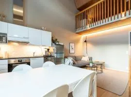 Modern 8 people apartment, central location, wifi
