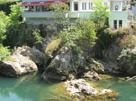 克比尔汽车旅馆