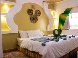 Ecolodge Aroma Dades