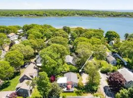Narragansett Nook