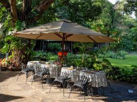 Mount Meru Game Lodge & Sanctuary，位于阿鲁沙的酒店