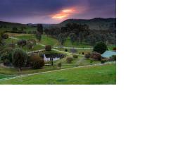 Daisy Hill Lodge，位于Bonnie Doon的带停车场的酒店