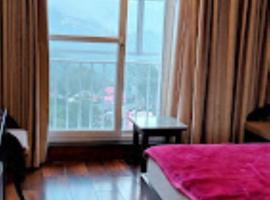 Hotel，位于Tiprī的酒店