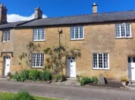 Two Towers Cottage