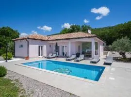 Holiday Home Villa Tomicich by Interhome
