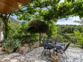 Kerkis Traditional Guesthouse