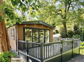 Aberdunant Hall Holiday Park，位于波特马多克的自助式住宿