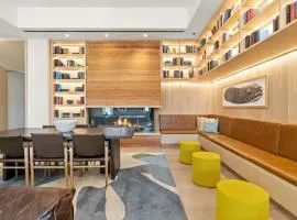 Luxury High Rise