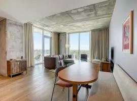 High Rise in the heart of ATX