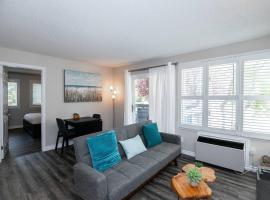 Mountainside Retreat，位于蓝山的带泳池的酒店