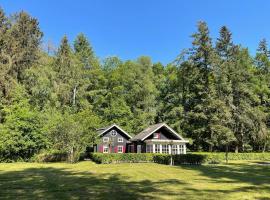 Sfeervol huis op de rand van natuurgebied de Renderklippen，位于Heerde的酒店