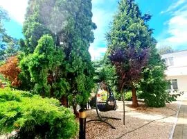 Complex ARGES - Garden & Retreat