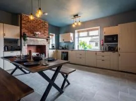 Holmfield House