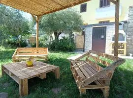 Casa degli Ulivi con PARCHEGGIO PRIVATO