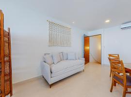 Torre Peninsula 11-B Studio