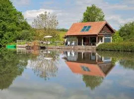 Gîte atypique au bord de l'eau