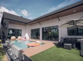 Issara Private Pool Villa Khaoyai Villa A