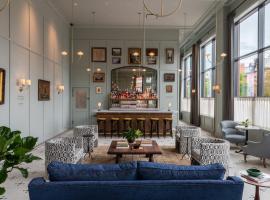 Longfellow Hotel，位于波特兰的带停车场的酒店