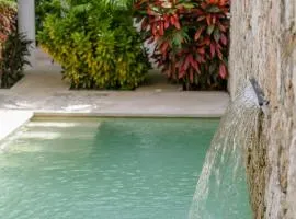 Catamaran Condo in Kam Na Ha