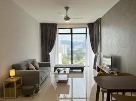 Rooftop - Sky Pool - 2BR Premium Homestay - Georgetown 城市 6 pax，位于乔治市的酒店