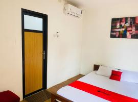 RedDoorz Syariah Near Wisata Durensewu Pandaan，位于Jetak的酒店