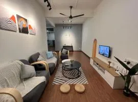 Cozy 10Pax 3BR Near TCempedak Beach, Netflix