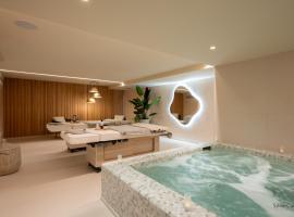 Hôtel La Monnaie Arty & Spa，位于拉罗谢尔的酒店
