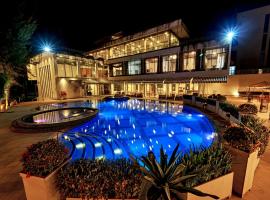 Insignia Hotels and Resorts，位于Tungi的酒店