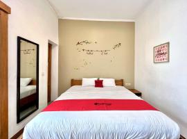 RedDoorz At Mystays Pemuda Cepu Blora，位于Blora的酒店