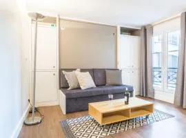 GuestReady-Designer Studio for 2, close to Louvre!