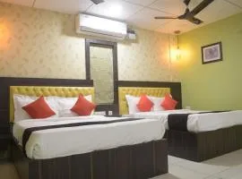 Hotel Royal Crown Puri - A Royal Stay - Fully Air Conditioned with Great Location - Best Seller