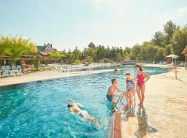 PortAventura Hotel Gold River - Includes unlimited access to PortAventura Park & 1 access to Ferrari Land，位于萨洛的酒店