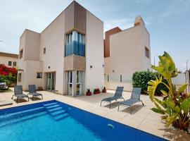 Villa Aire - A Murcia Holiday Rentals Property，位于洛帕莞的酒店