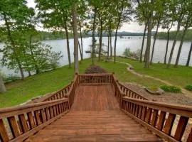 Blue Ridge Lake Retreat - Lakefront Luxury Home
