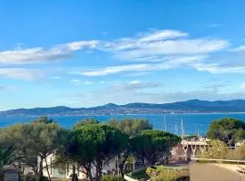 Cosy appartement vue mer garage proche plages, saint raphael