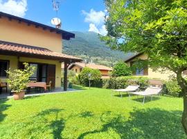 Holiday Home with lovely garden, Tremezzina，位于伦诺的酒店