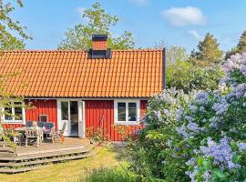 4 star holiday home in TORHAMN-By Traum，位于Torhamn的酒店