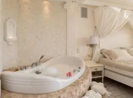 Jacuzzi Penthouse with Terrace and Free Parking - Riga